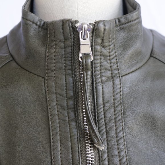 Le Chateau Faux Leather Motorcycle Jacket - NWOT - Picture 8 of 9